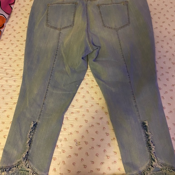 Crown & Ivy ruffle detail jeans - Picture 7 of 10